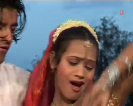 Bhojpuri Video Song "Chhot Chhot Nibuaa Kasam Se" From Movie: Launda Badnaam Huaa