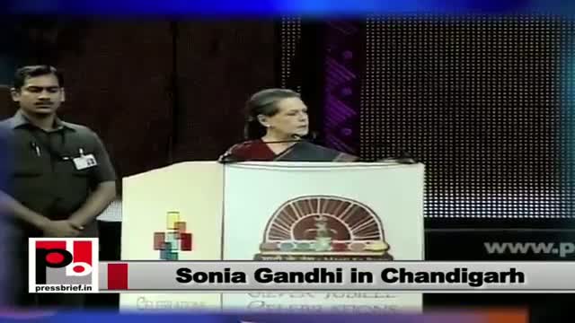 Sonia Gandhi: I congratulate Chandigarh regional and culture center to complete 50 years