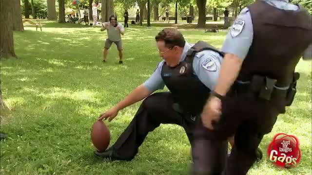 Cop Gets Kicked in the Nuts - Just For Laughs Gags
