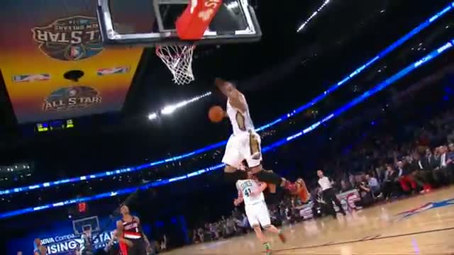 NBA: Anthony Davis Throws Down the Windmill!