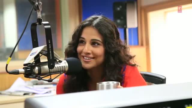 Vidya Balan at Radio City (91.1) Fm - Shaadi Ke Side Effects Promotion