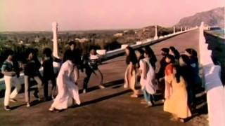 Aan Pillai Enraal song - En Jeevan Paduthu - S. Janaki, Mano (Tamil Song)
