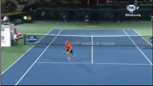 Roger Federer vs Benjamin Becker - AMAZING TWEENER LOB - ATP 500 Dubai 2014