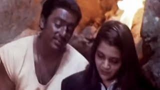 Kanmani Anbodu Kadhalan - Gunaa Tamil Song - Kamal Haasan, Roshini Video