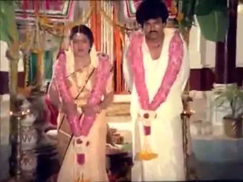 Nooru Varusham Inda Mappilayum - Panakkaran - Rajnikanth Superhit Tamil Song