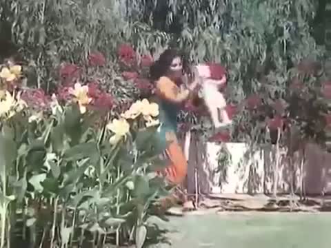 Munne Raja Bade Sayane - Classic Hindi Children Song - Sharmila Tagore, Rajesh Khanna - Chhoti Bahu (1971)