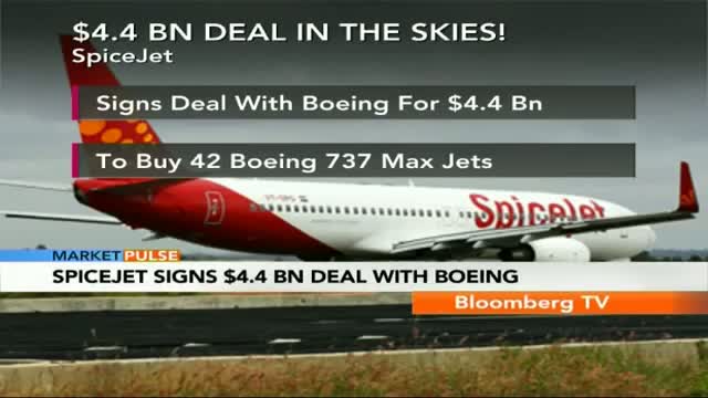 SpiceJet Signs $4.4 Bn Deal With Boeing