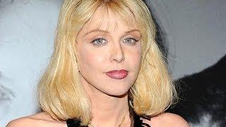 Courtney Love joins search for missing Malaysia Airlines plane, posts findings on Facebook