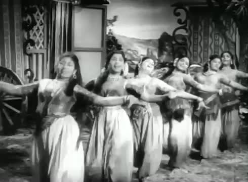 Manamohana Maranthu Povena - MGR, T. R. Rajakumari - Puthumai Pithan - Tamil Classic Song