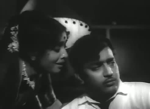 Enge Neyo Naanum - Sivaji Ganesan, K.R Vijaya, Muthuraman - Nenjirukkum Varai - Tamil Classic Song