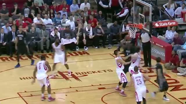 NBA: Ricky Rubio Goes Around his Head to Gorgui Dieng for the SICK Assist!
