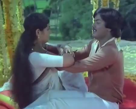 Kannil Etho Minnal - Poovilangu Tamil Romantic Song - Murli, Kuili