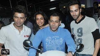 Bollywood Celebrities At O Teri Screening - Salman Khan & Pulkit Samrat
