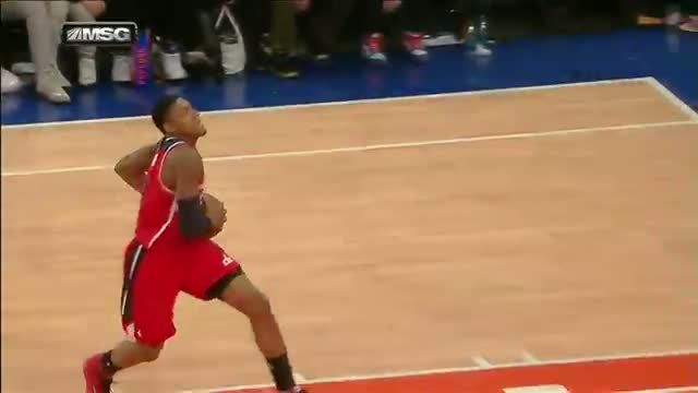 NBA: Bradley Beal Gets Fouled and Throws Down the Tomahawk (Basketball Video)