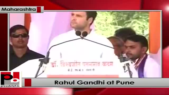 Rahul Gandhi in Pune, Maharashtra: 2014 polls a battle between Gandhi's and Godse's thoughts