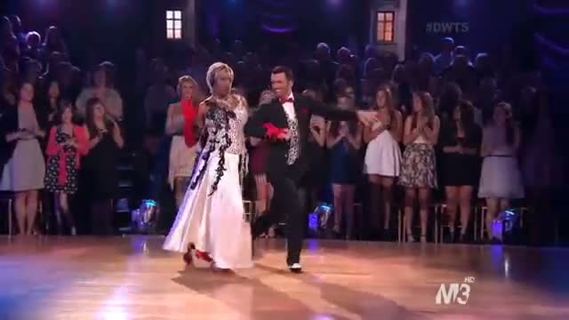 Dancing With the Stars (Season 18): Week 5 (NeNe Leakes & Tony Dovolani | Foxtrot)