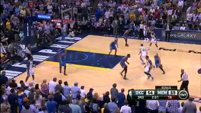 NBA: Mike Conley Leads the Grizzlies to a 2-1 Series Lead Over the Thunder (Basketbaal Video)