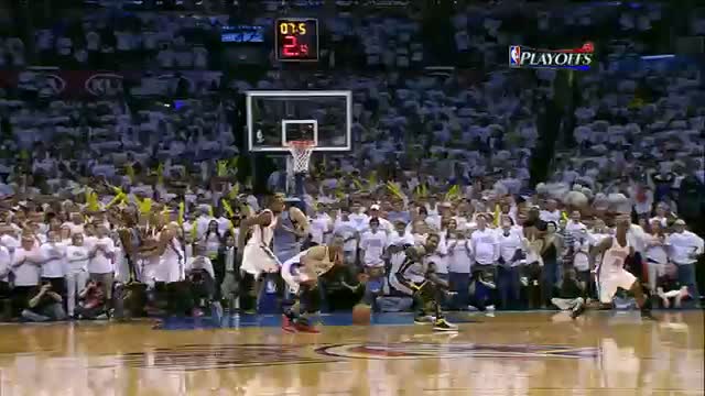 NBA: Russell Westbrook With the CLUTCH Steal and Slam (Basketballl Video)