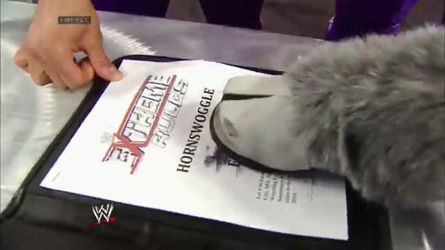 The WEE-LC Contract Signing for Extreme Rules: WWE SmackDown, May 2, 2014