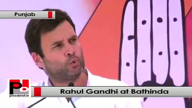 Rahul Gandhi: Modi govt. gave Rs 45000 cr. just to one businessman