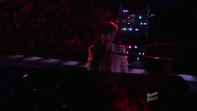 Christina Grimmie: "Hold On, We're Going Home" (The Voice Highlight)