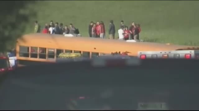 Ky. Bus Crash Hospitalizes 20 Students