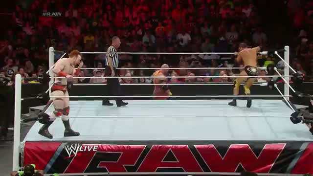 Sheamus vs. Curtis Axel: WWE Raw, May 12, 2014
