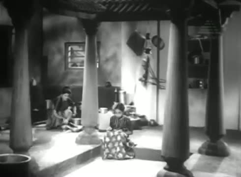 Kuzhandaiyum Deivamum - Prem Naseer, Manohar, B.S Saroja - Vanna Killi - Tamil Classic Song