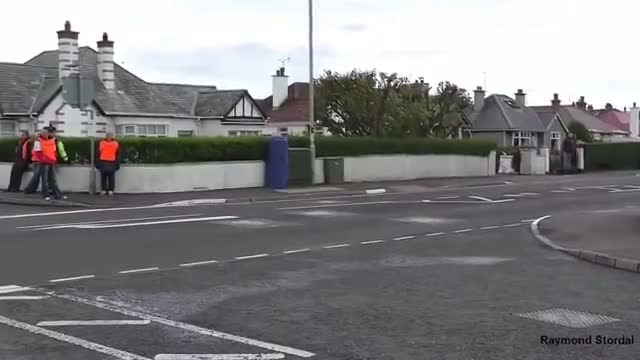 Simon Andrews Motorbike Accident in the North West 200 in Ireland | Simon Andrews Dies | VIDEO