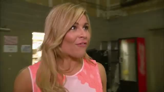 Eva Marie becomes overwhelmed before WrestleMania 30: WWE Total Divas, May 25, 2014