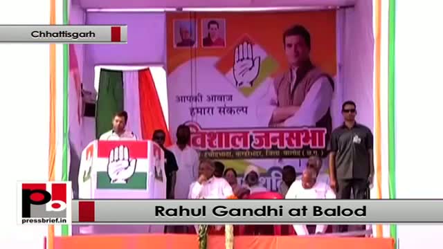 Rahul Gandhi : Modi thinks he posses all the knowledge and solution