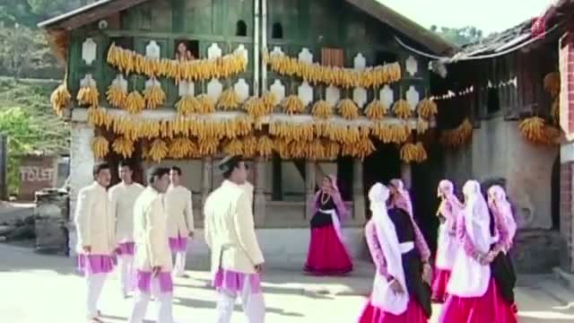 Meri Uma Kai Baanu (Garhwali Video Song) - Aejadi Bhagyaani - Narendra Singh Negi, Meena Rana
