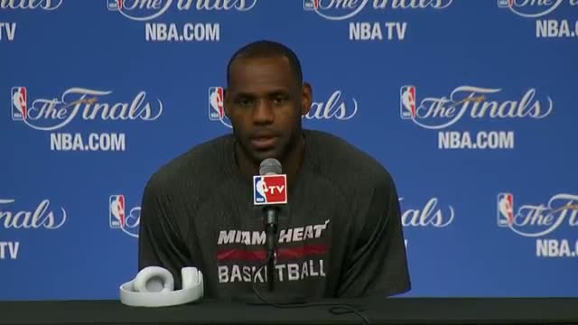 NBA: LeBron James' Response to Being Compared to MJ (Basketball Video)