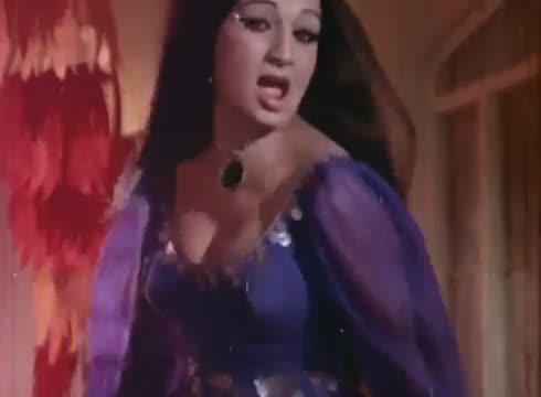 En Yidaiyilum - MGR, Lata - Naalai Namdhe - Tamil Classic Song