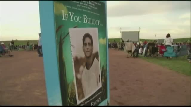 Celebrating 25 Years at 'Field of Dreams' Site