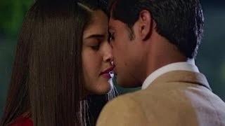 Tanuj Virwani and Izabell Leite's hot kiss - Purani Jeans (2014)