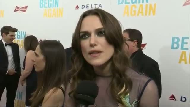 Knightley Gushes About Adam Levine