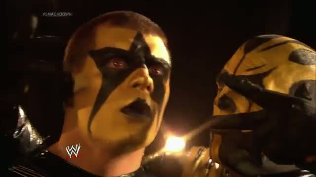 Stardust and Goldust bring SmackDown further into the bizarre: WWE SmackDown, July 18, 2014