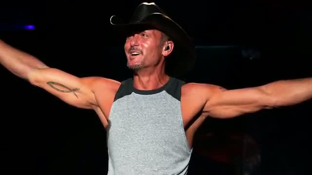 Tim McGraw Speaks Out About Slapping Girl