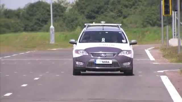 Britain Testing Driverless Cars on Roadways