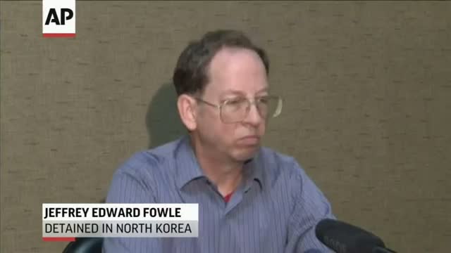 2 Americans Detained in North Korea Seek Help