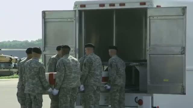 Body of U.S. General Arrives at Dover AFB