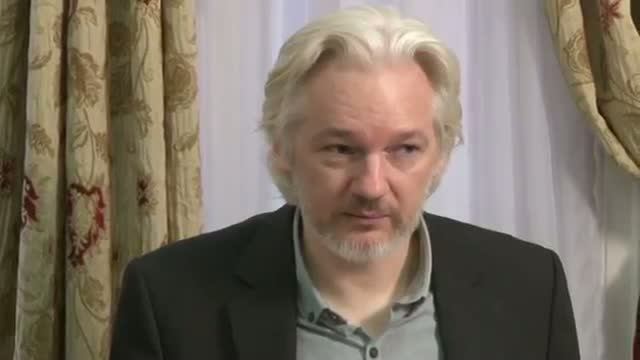Assange Gets Cryptic About Leaving Embassy in UK