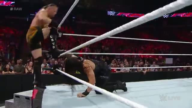 Roman Reigns, Sheamus & Rob Van Dam vs. Randy Orton & RybAxel: WWE Raw, Aug. 18, 2014