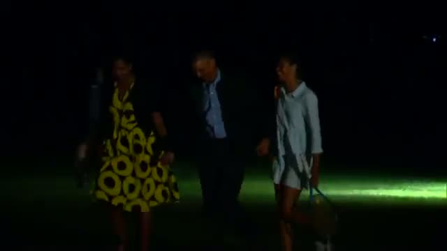 Obama Returns to White House From Vacation