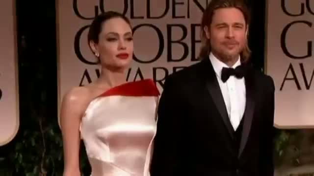 Angelina Jolie and Brad Pitt get married