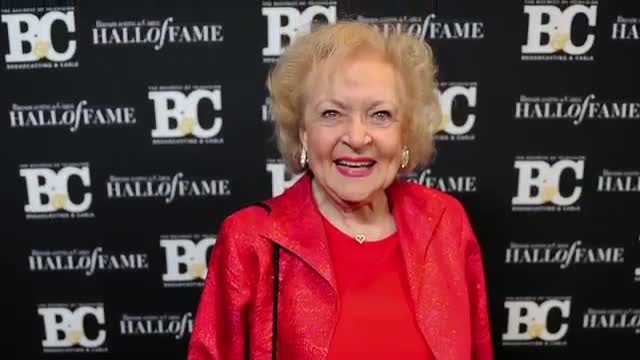 Betty White Presumed Dead After She 'Dyes' Her Hair