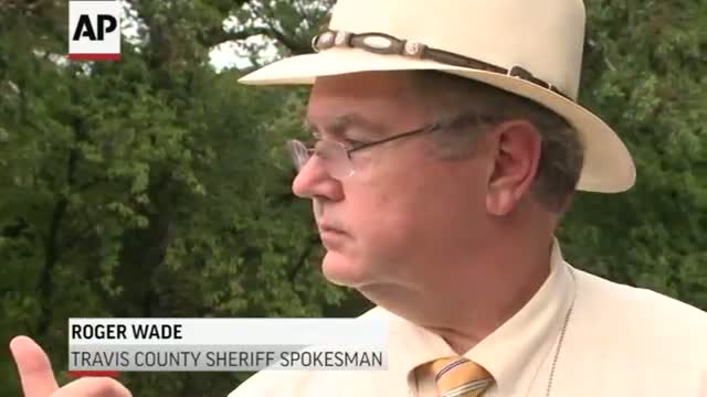 Dozens Join Search for Missing TX Deputy