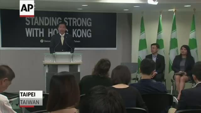 Hong Kong Leader Says Beijing Won't Back Down