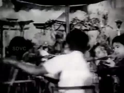 Chinna Chinna Papaa - Jaishankar, Lakshmi - Maanavan - Tamil Classic Song